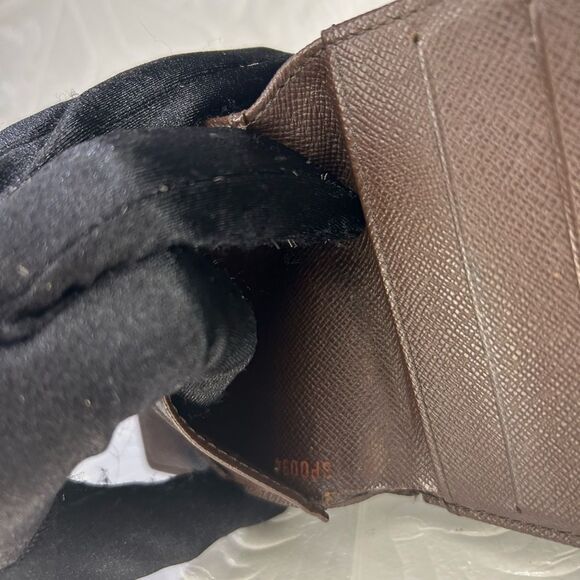 2012 LOUIS VUITTON Damier Ebene Pattern Elise Wallet - Picture 12 of 12